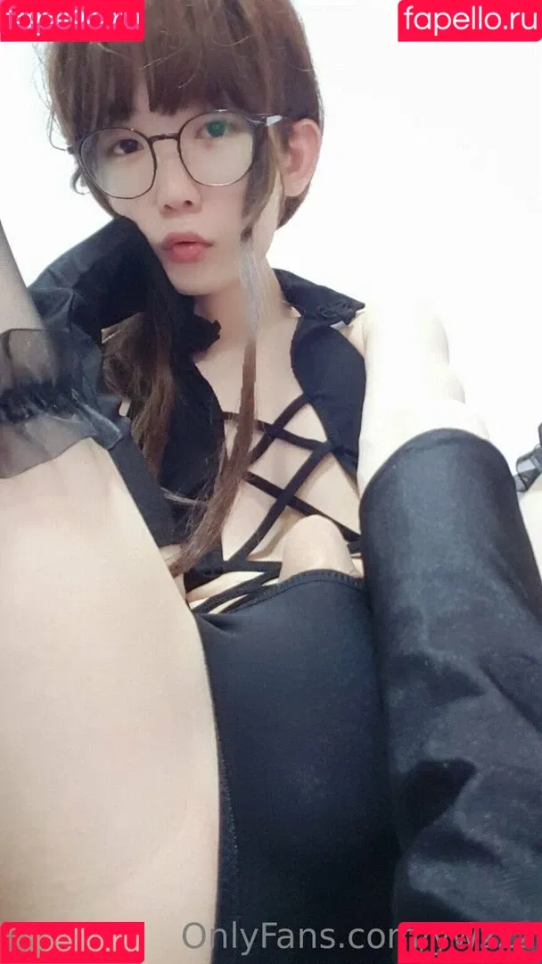 youngwoozzz / ywdryotaz / ywzzz / ywzzz_ Onlyfans Photo Gallery 