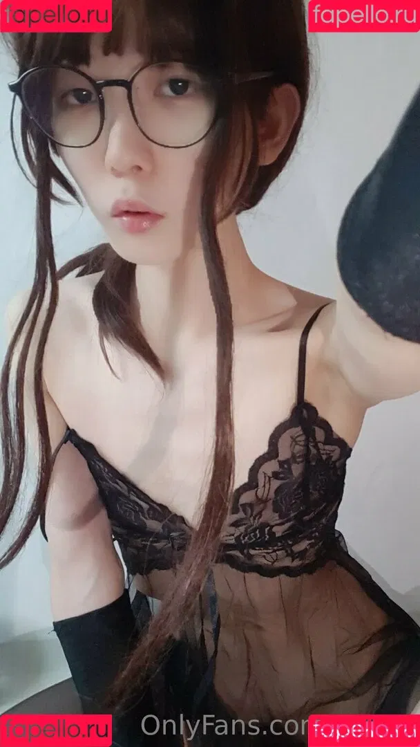 youngwoozzz / ywdryotaz / ywzzz / ywzzz_ Onlyfans Photo Gallery 