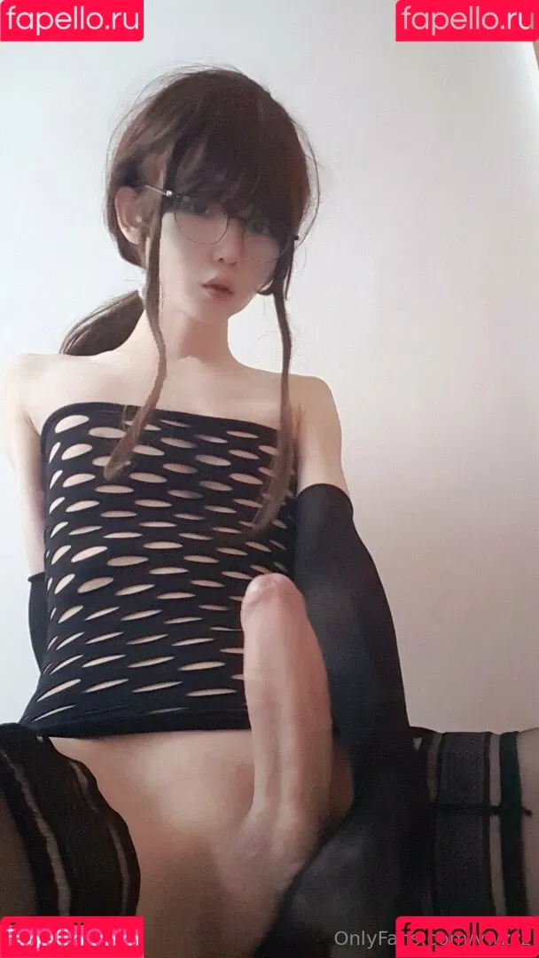 youngwoozzz / ywdryotaz / ywzzz / ywzzz_ Onlyfans Photo Gallery 