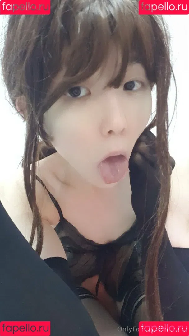 youngwoozzz / ywdryotaz / ywzzz / ywzzz_ Onlyfans Photo Gallery 