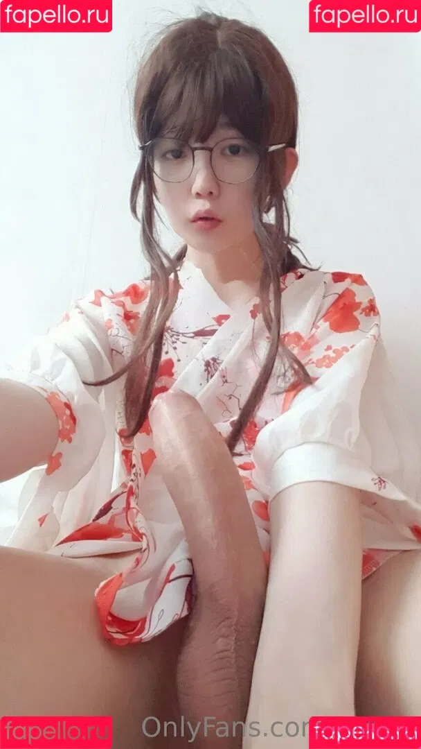 youngwoozzz / ywdryotaz / ywzzz / ywzzz_ Onlyfans Photo Gallery 