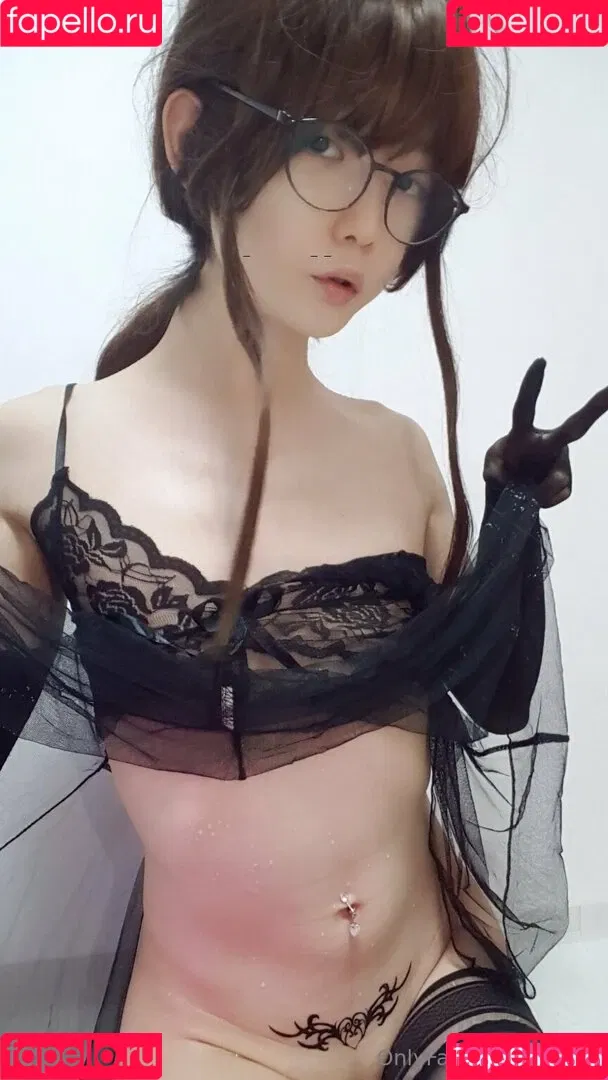 youngwoozzz / ywdryotaz / ywzzz / ywzzz_ Onlyfans Photo Gallery 