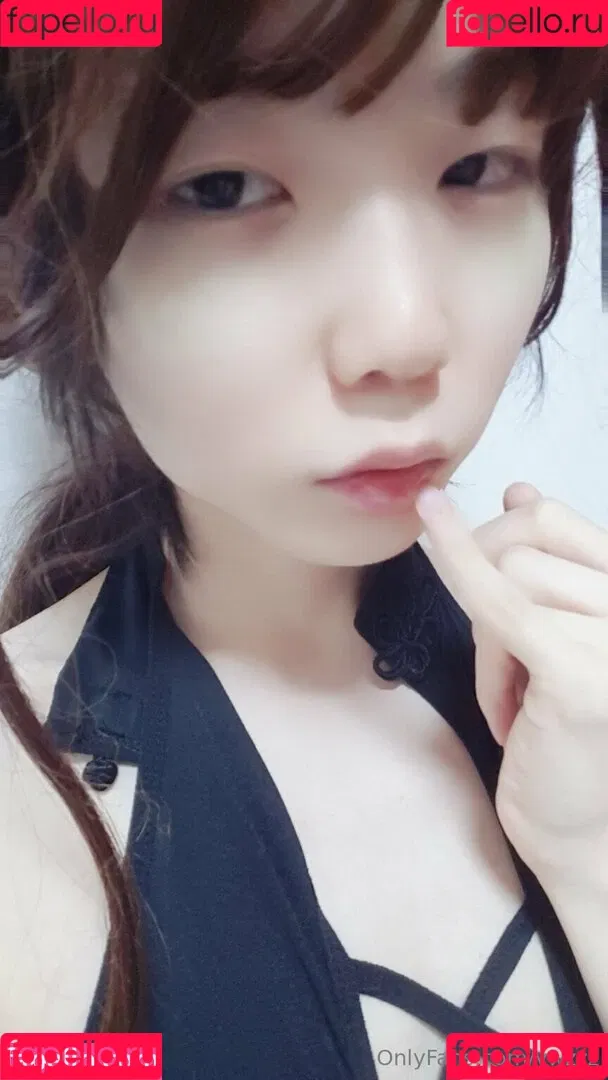youngwoozzz / ywdryotaz / ywzzz / ywzzz_ Onlyfans Photo Gallery 