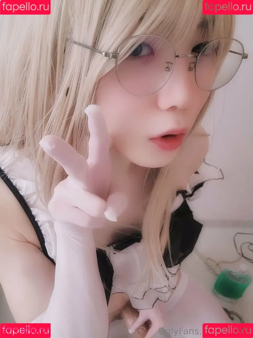 youngwoozzz / ywdryotaz / ywzzz / ywzzz_ Onlyfans Photo Gallery 