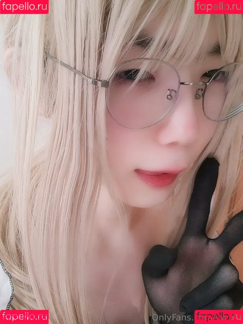 youngwoozzz / ywdryotaz / ywzzz / ywzzz_ Onlyfans Photo Gallery 