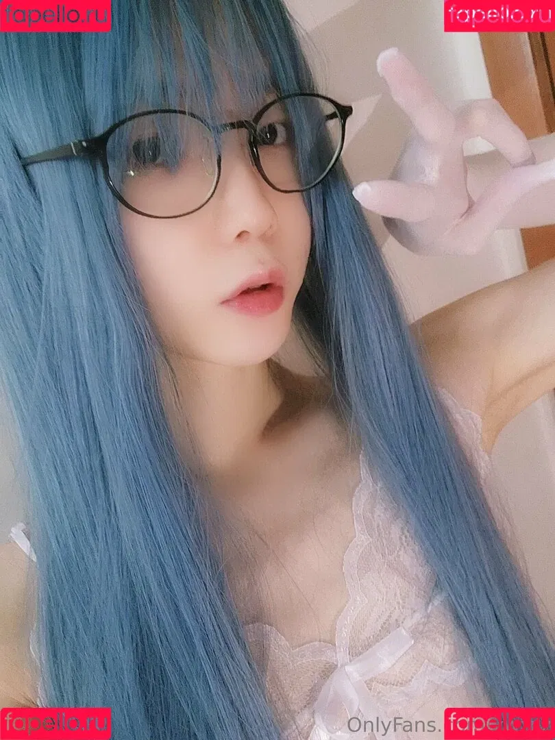 youngwoozzz / ywdryotaz / ywzzz / ywzzz_ Onlyfans Photo Gallery 