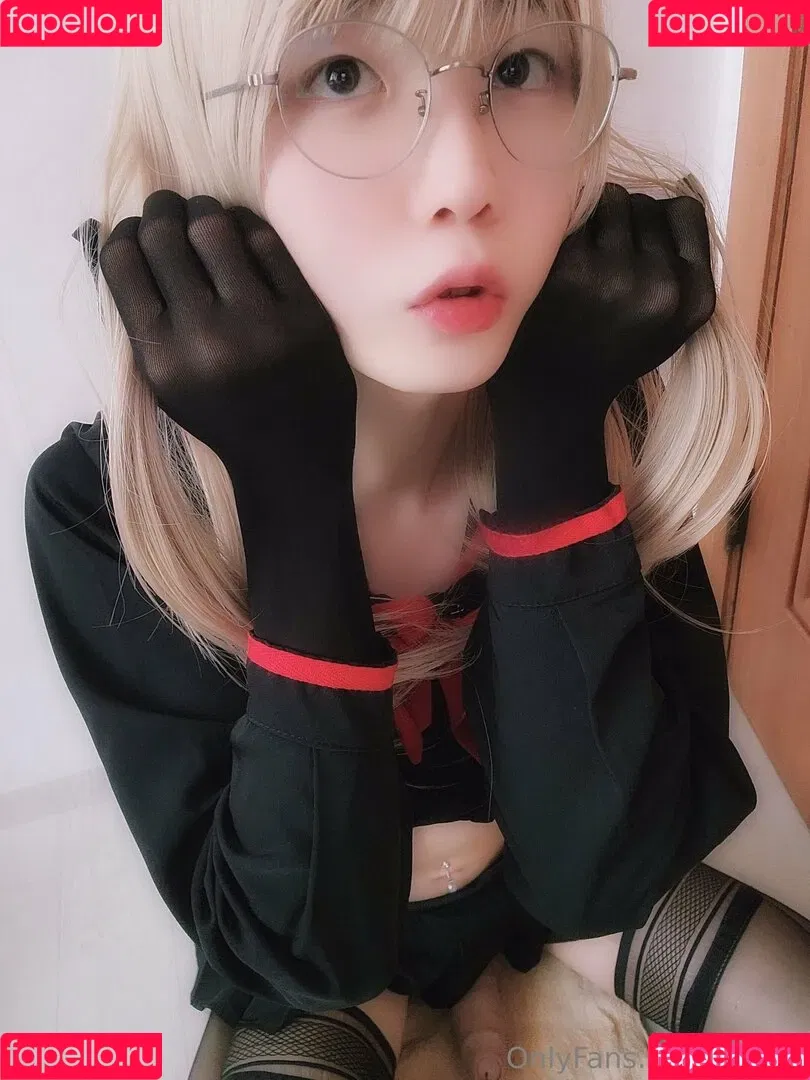 youngwoozzz / ywdryotaz / ywzzz / ywzzz_ Onlyfans Photo Gallery 