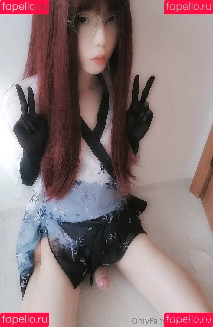 youngwoozzz / ywdryotaz / ywzzz / ywzzz_ Onlyfans Photo Gallery 