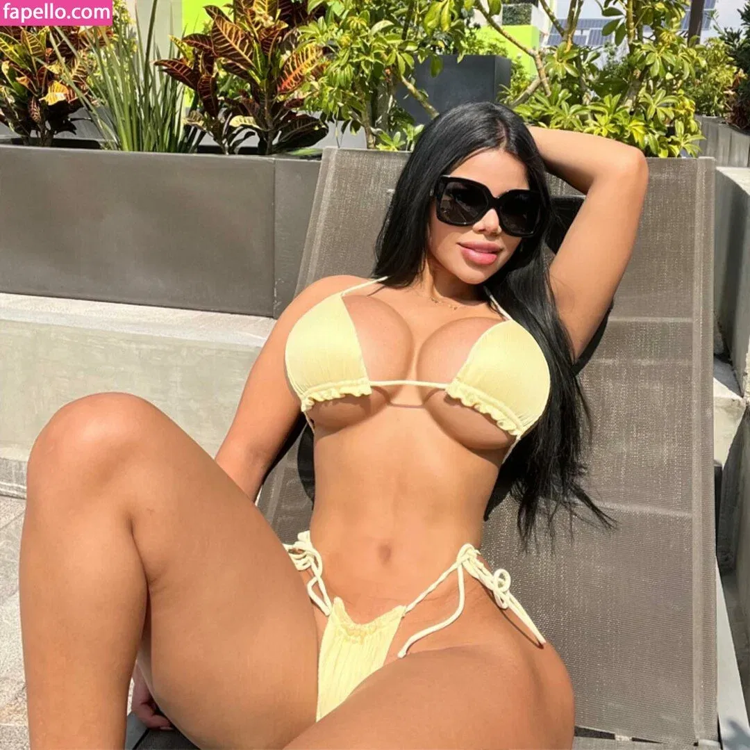 fuyuko_tokyo Onlyfans Photo Gallery 