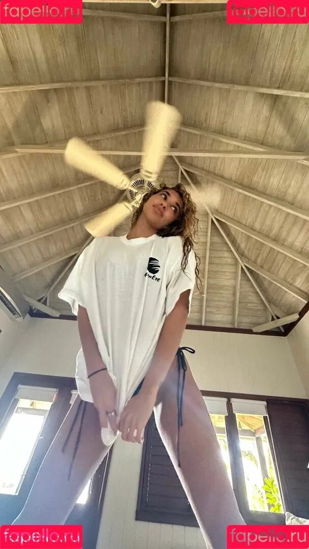 Ceejay the DJ / Chantel Jeffries / ChantelJeffries Onlyfans Photo Gallery 