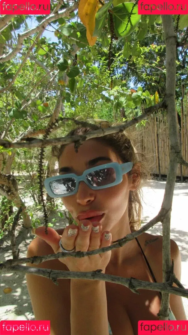 Ceejay the DJ / Chantel Jeffries / ChantelJeffries Onlyfans Photo Gallery 