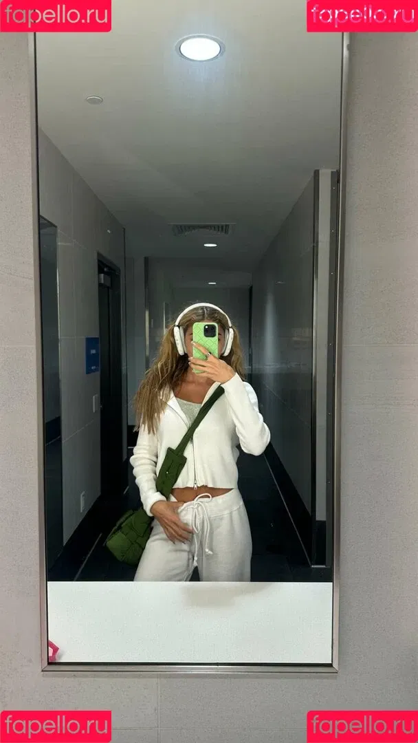 Ceejay the DJ / Chantel Jeffries / ChantelJeffries Onlyfans Photo Gallery 
