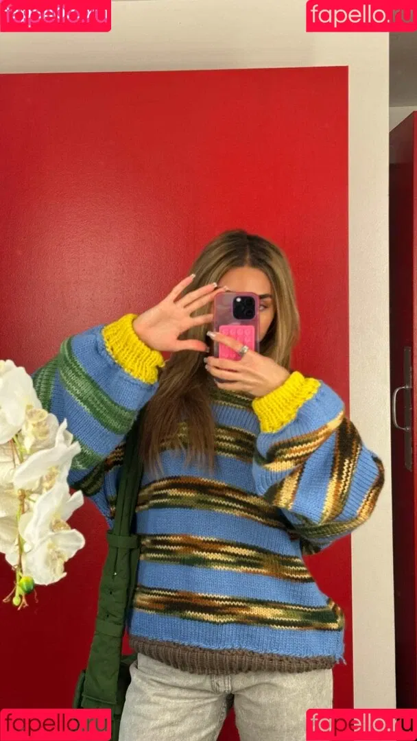 Ceejay the DJ / Chantel Jeffries / ChantelJeffries Onlyfans Photo Gallery 