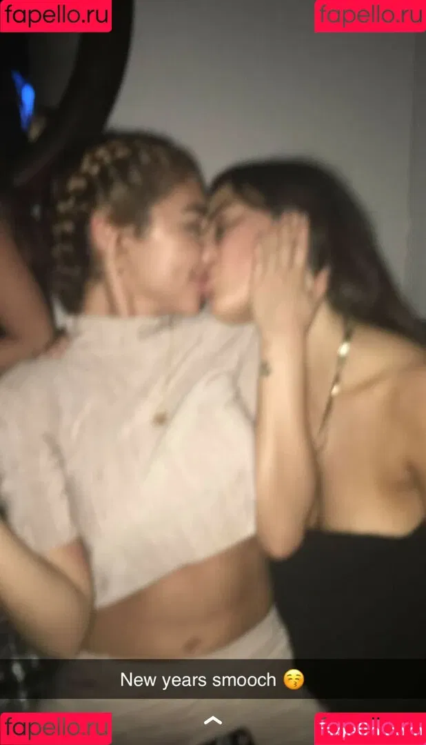 Ceejay the DJ / Chantel Jeffries / ChantelJeffries Onlyfans Photo Gallery 