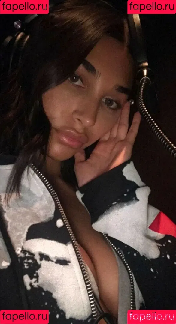 Ceejay the DJ / Chantel Jeffries / ChantelJeffries Onlyfans Photo Gallery 