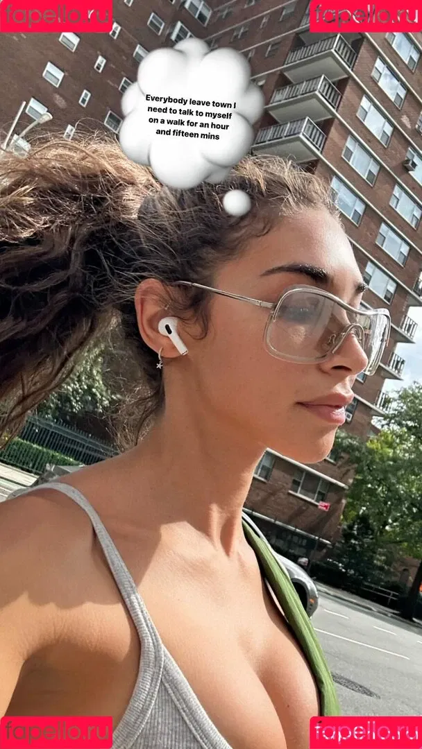 Ceejay the DJ / Chantel Jeffries / ChantelJeffries Onlyfans Photo Gallery 