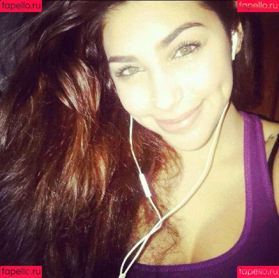 Ceejay the DJ / Chantel Jeffries / ChantelJeffries Onlyfans Photo Gallery 