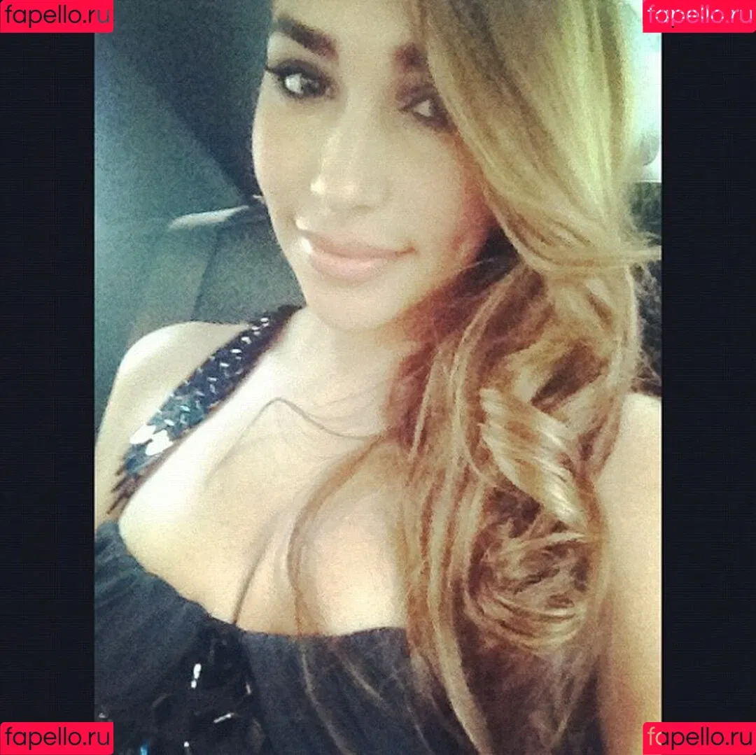 Ceejay the DJ / Chantel Jeffries / ChantelJeffries Onlyfans Photo Gallery 