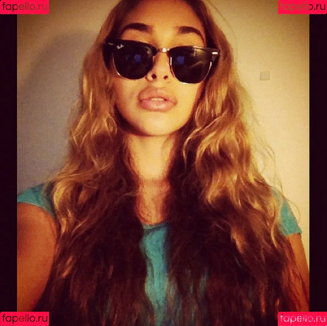 Ceejay the DJ / Chantel Jeffries / ChantelJeffries Onlyfans Photo Gallery 