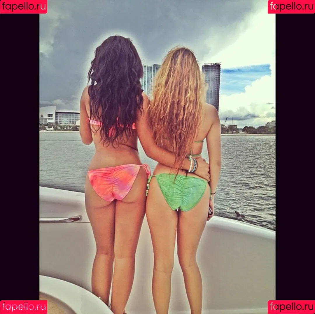 Ceejay the DJ / Chantel Jeffries / ChantelJeffries Onlyfans Photo Gallery 