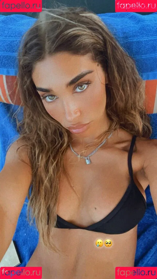 Ceejay the DJ / Chantel Jeffries / ChantelJeffries Onlyfans Photo Gallery 