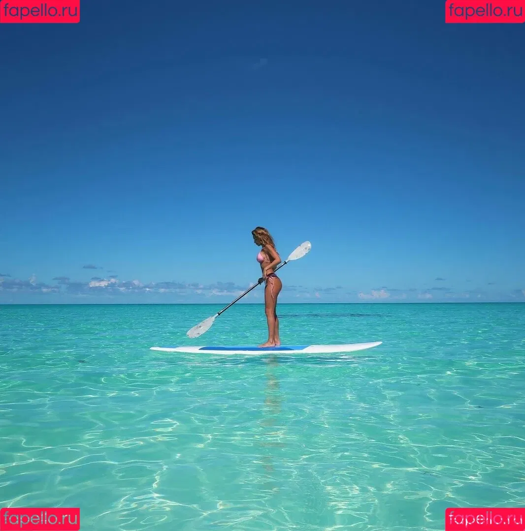 Ceejay the DJ / Chantel Jeffries / ChantelJeffries Onlyfans Photo Gallery 