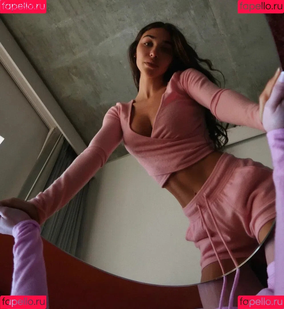 Ceejay the DJ / Chantel Jeffries / ChantelJeffries Onlyfans Photo Gallery 