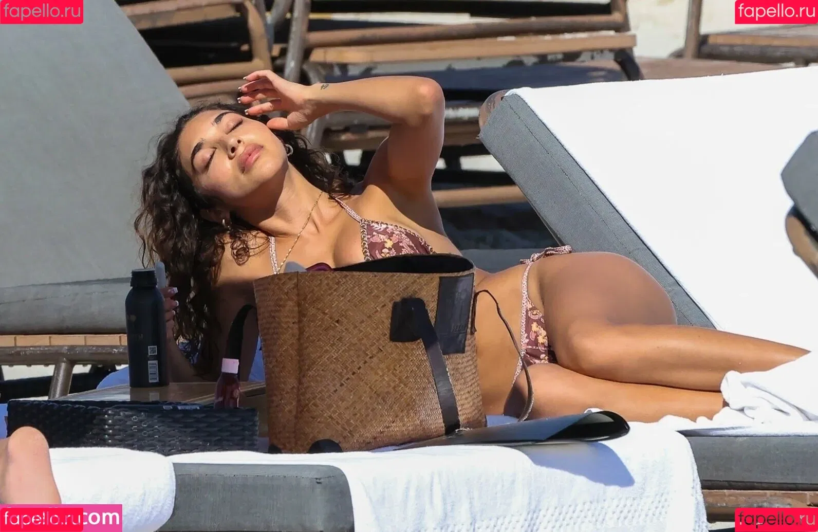 Ceejay the DJ / Chantel Jeffries / ChantelJeffries Onlyfans Photo Gallery 