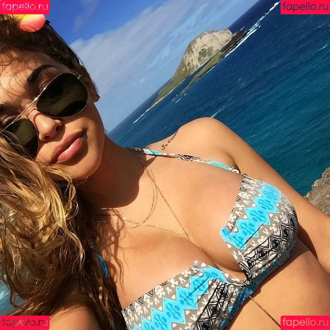 Ceejay the DJ / Chantel Jeffries / ChantelJeffries Onlyfans Photo Gallery 