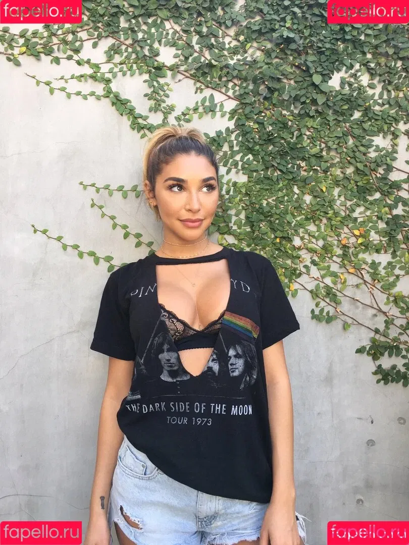 Ceejay the DJ / Chantel Jeffries / ChantelJeffries Onlyfans Photo Gallery 