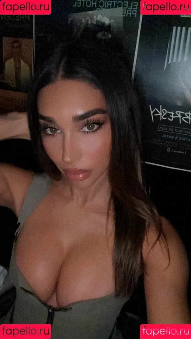 Ceejay the DJ / Chantel Jeffries / ChantelJeffries Onlyfans Photo Gallery 