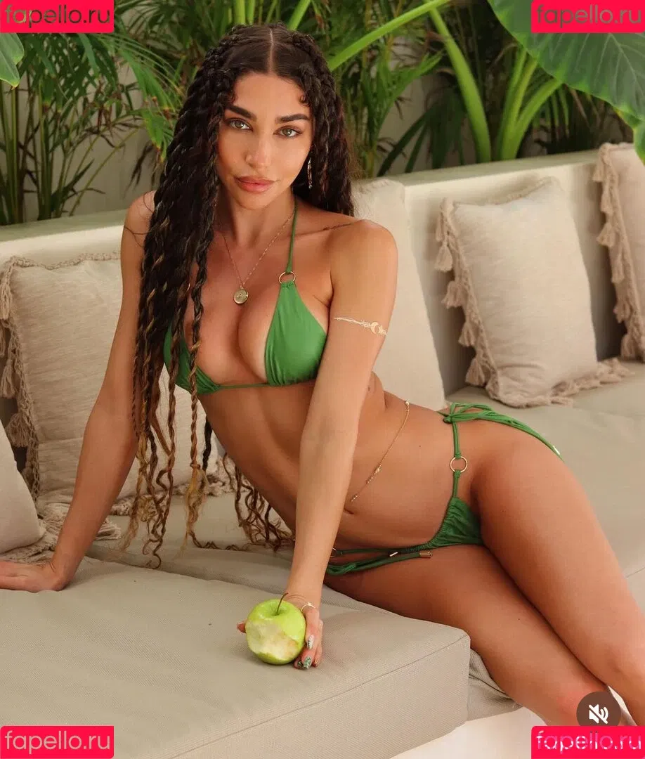 Ceejay the DJ / Chantel Jeffries / ChantelJeffries Onlyfans Photo Gallery 