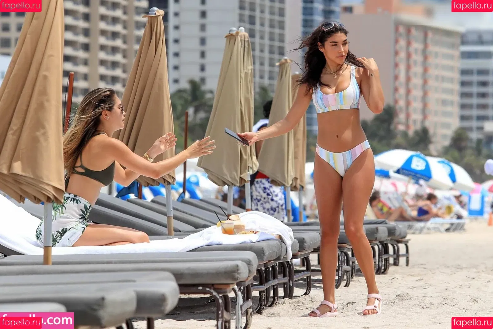 Ceejay the DJ / Chantel Jeffries / ChantelJeffries Onlyfans Photo Gallery 