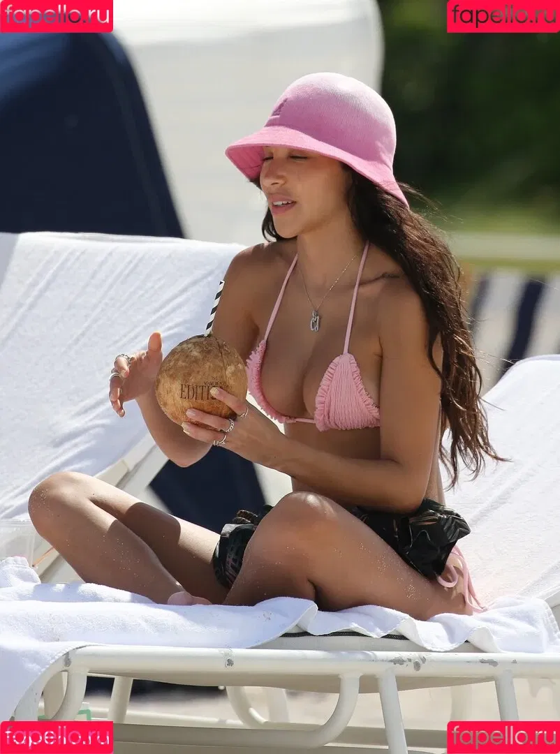 Ceejay the DJ / Chantel Jeffries / ChantelJeffries Onlyfans Photo Gallery 