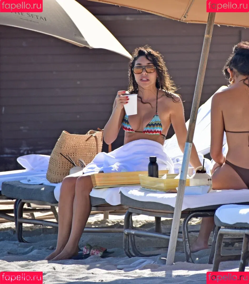 Ceejay the DJ / Chantel Jeffries / ChantelJeffries Onlyfans Photo Gallery 