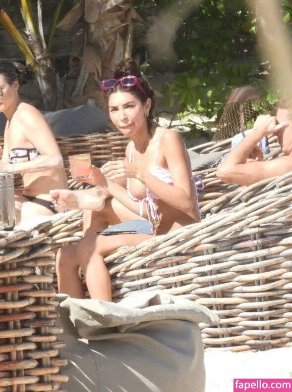 Ceejay the DJ / Chantel Jeffries / ChantelJeffries Onlyfans Photo Gallery 