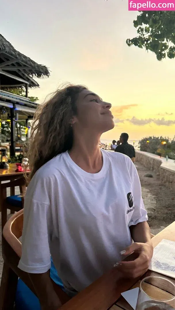 Ceejay the DJ / Chantel Jeffries / ChantelJeffries Onlyfans Photo Gallery 