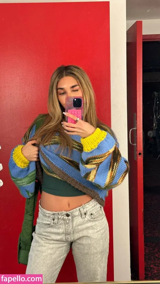 Ceejay the DJ / Chantel Jeffries / ChantelJeffries Onlyfans Photo Gallery 