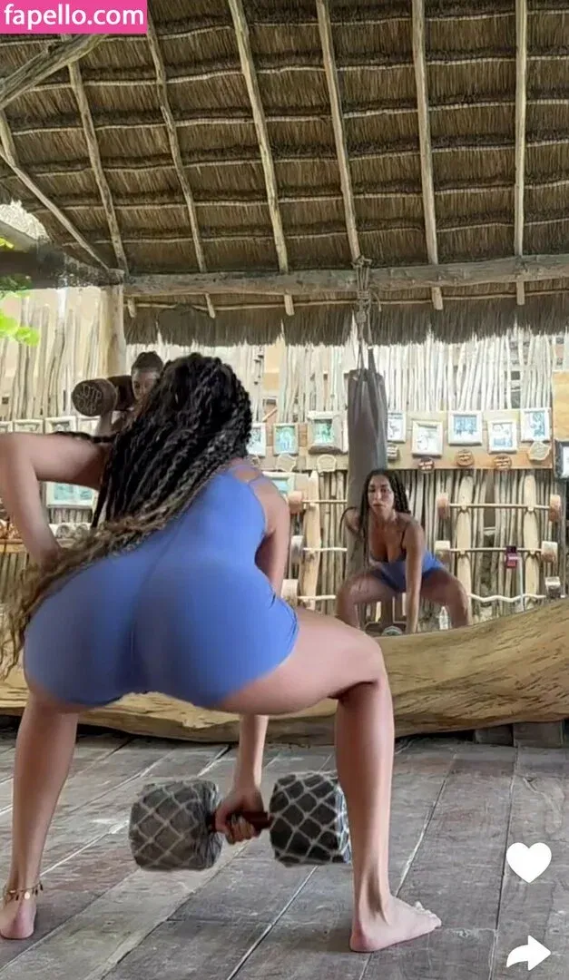 Ceejay the DJ / Chantel Jeffries / ChantelJeffries Onlyfans Photo Gallery 