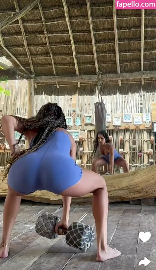 Ceejay the DJ / Chantel Jeffries / ChantelJeffries Onlyfans Photo Gallery 