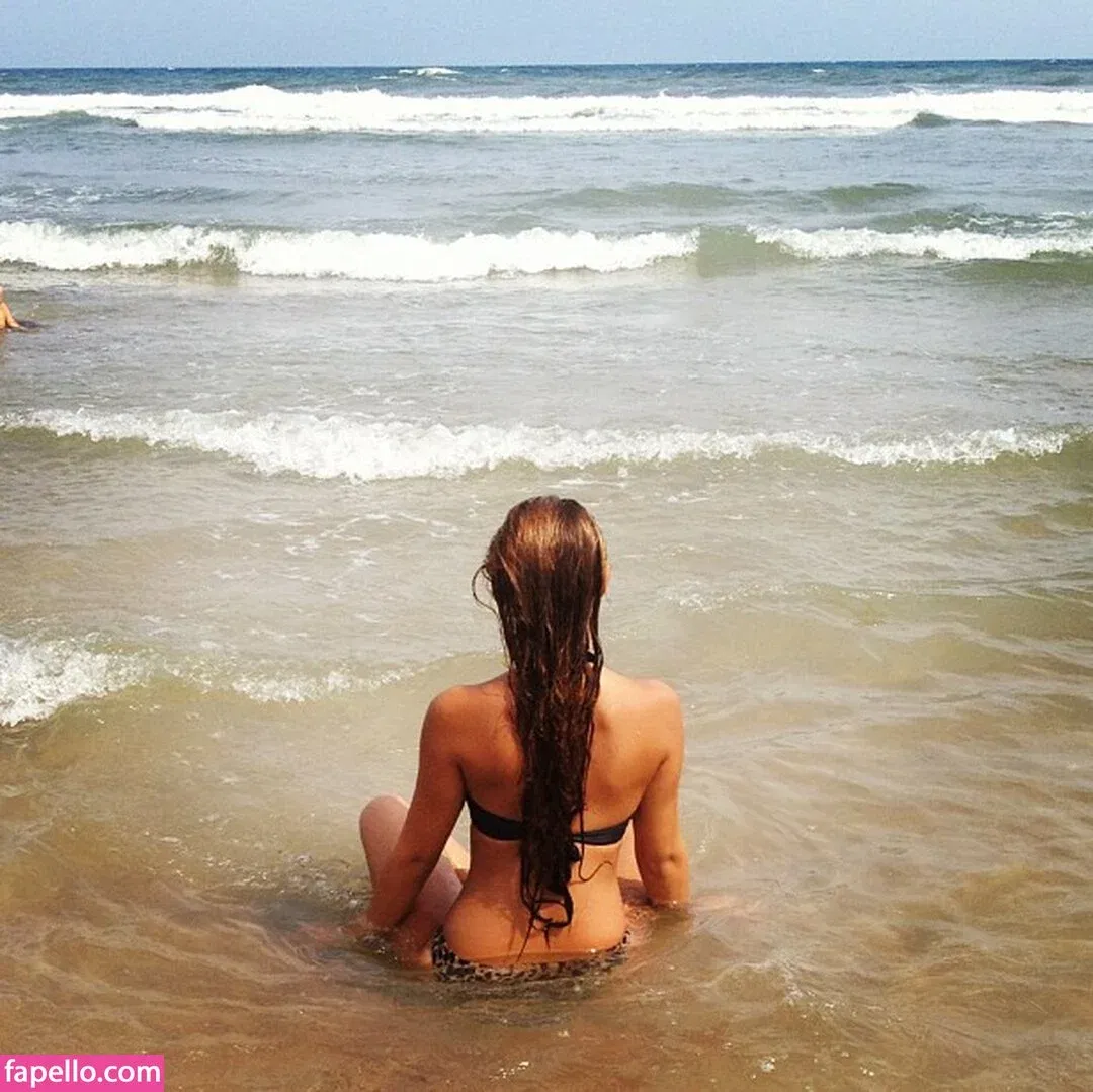 Ceejay the DJ / Chantel Jeffries / ChantelJeffries Onlyfans Photo Gallery 