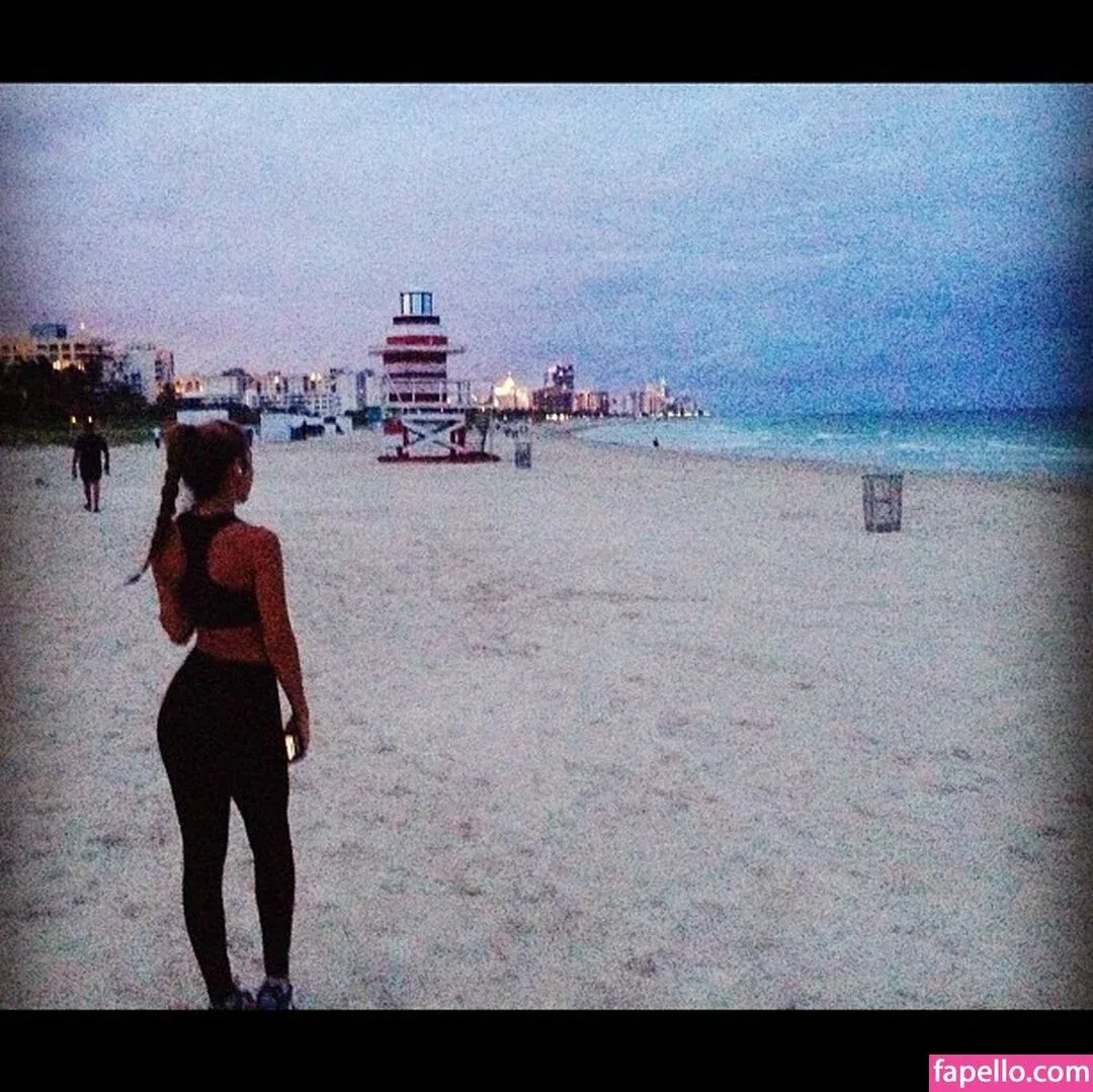 Ceejay the DJ / Chantel Jeffries / ChantelJeffries Onlyfans Photo Gallery 