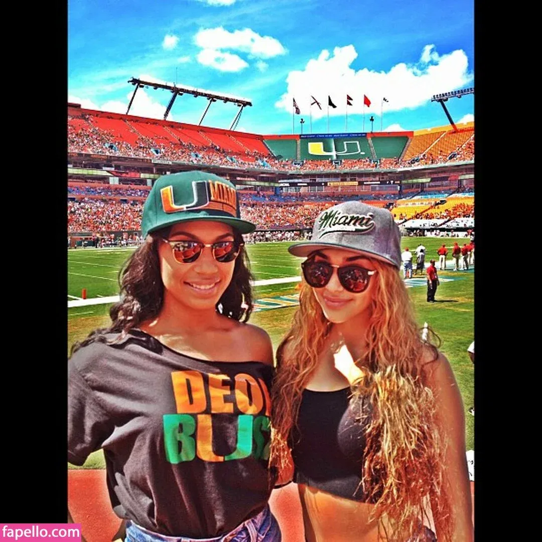 Ceejay the DJ / Chantel Jeffries / ChantelJeffries Onlyfans Photo Gallery 