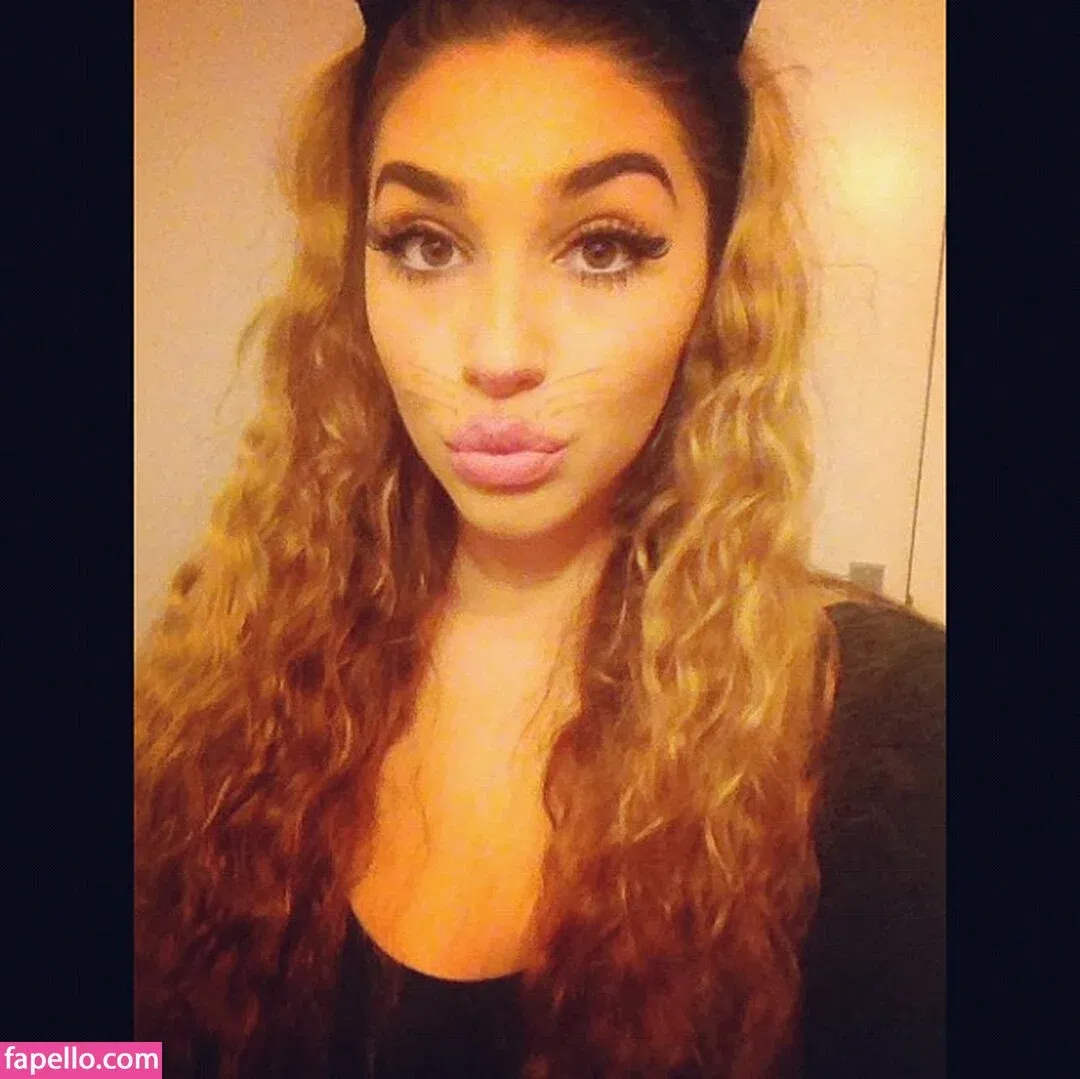 Ceejay the DJ / Chantel Jeffries / ChantelJeffries Onlyfans Photo Gallery 