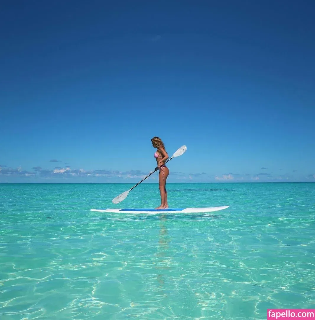 Ceejay the DJ / Chantel Jeffries / ChantelJeffries Onlyfans Photo Gallery 