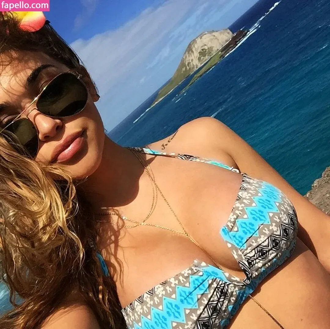 Ceejay the DJ / Chantel Jeffries / ChantelJeffries Onlyfans Photo Gallery 