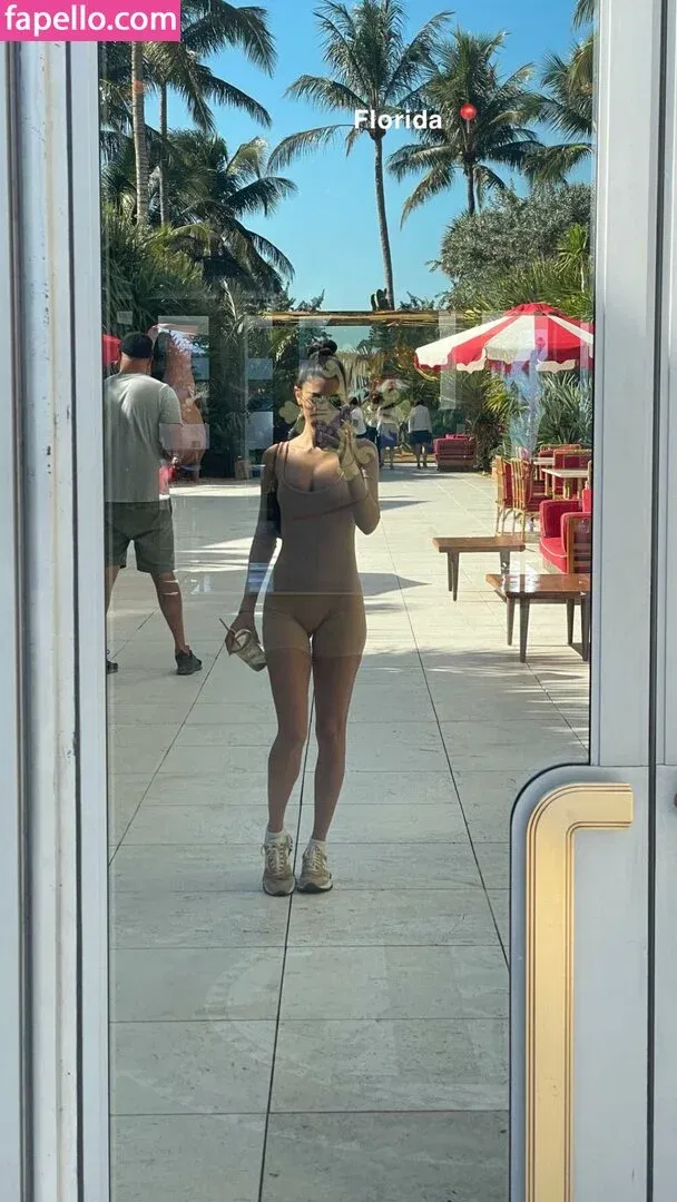 Ceejay the DJ / Chantel Jeffries / ChantelJeffries Onlyfans Photo Gallery 