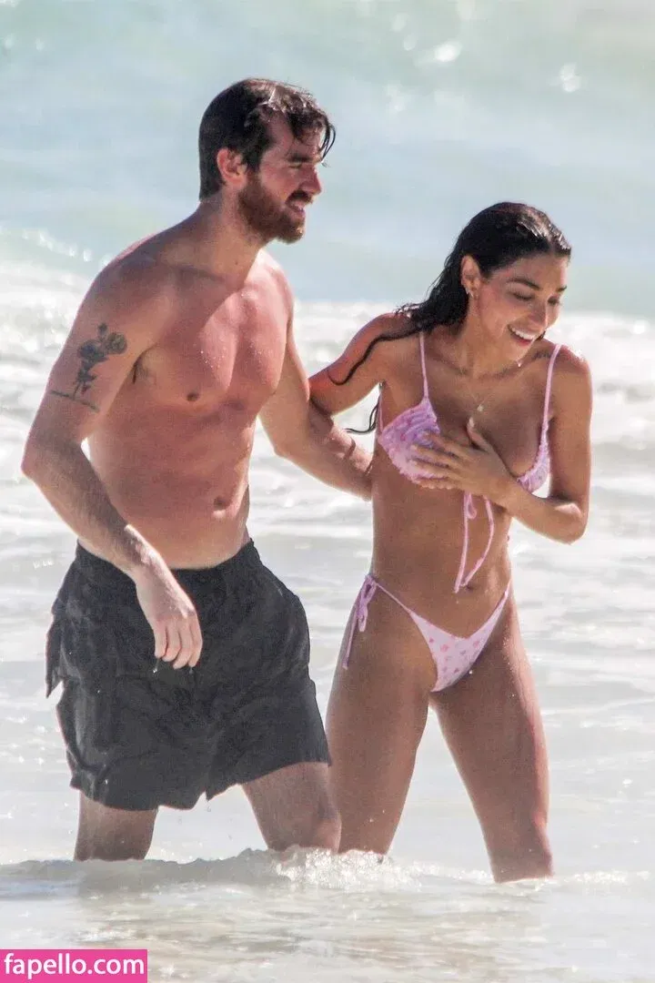 Ceejay the DJ / Chantel Jeffries / ChantelJeffries Onlyfans Photo Gallery 