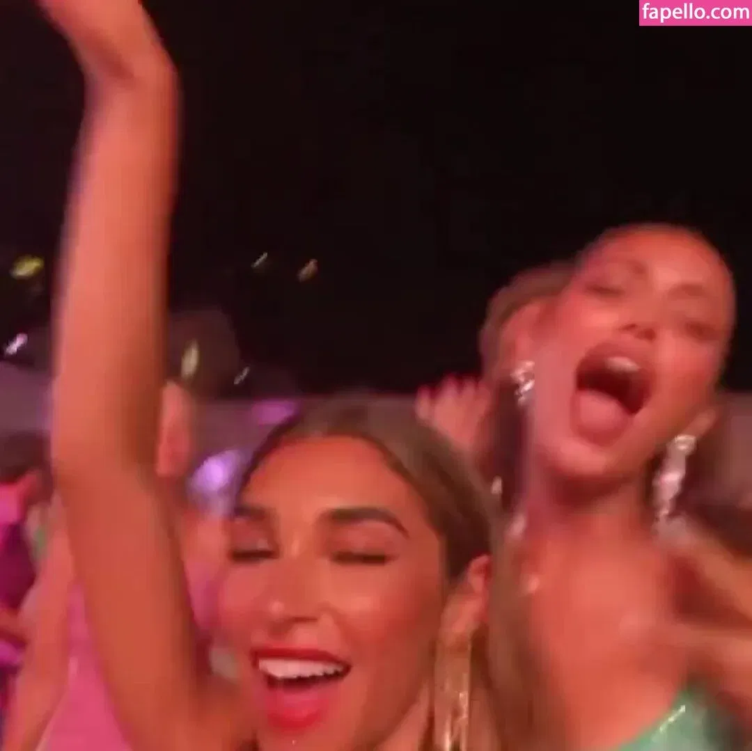 Ceejay the DJ / Chantel Jeffries / ChantelJeffries Onlyfans Photo Gallery 