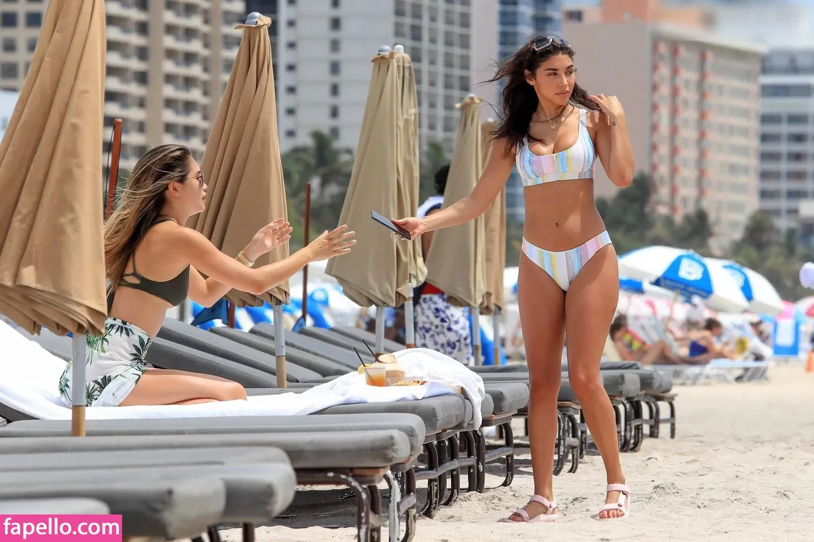 Ceejay the DJ / Chantel Jeffries / ChantelJeffries Onlyfans Photo Gallery 